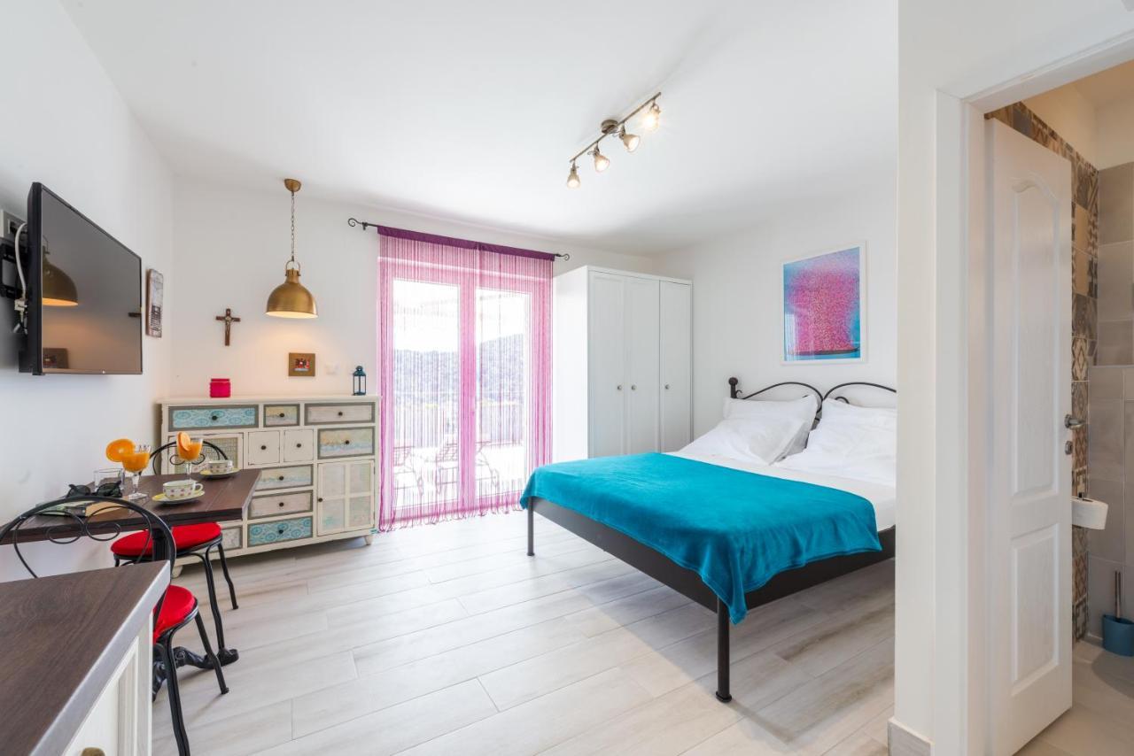 Betanija & Arijana Bayview Studio Apartments Дубровник Екстер'єр фото